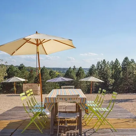 Sleeps 12 Pool Wifi * Cournazac