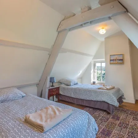 Sleeps 12 Pool Wifi * Cournazac