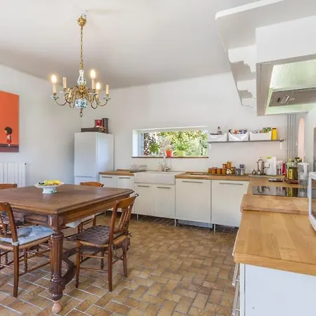 Sleeps 12 Pool Wifi Villa *